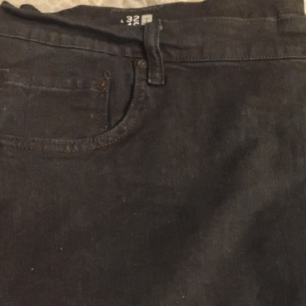 Nautica Men’s Straight Jeans in Black